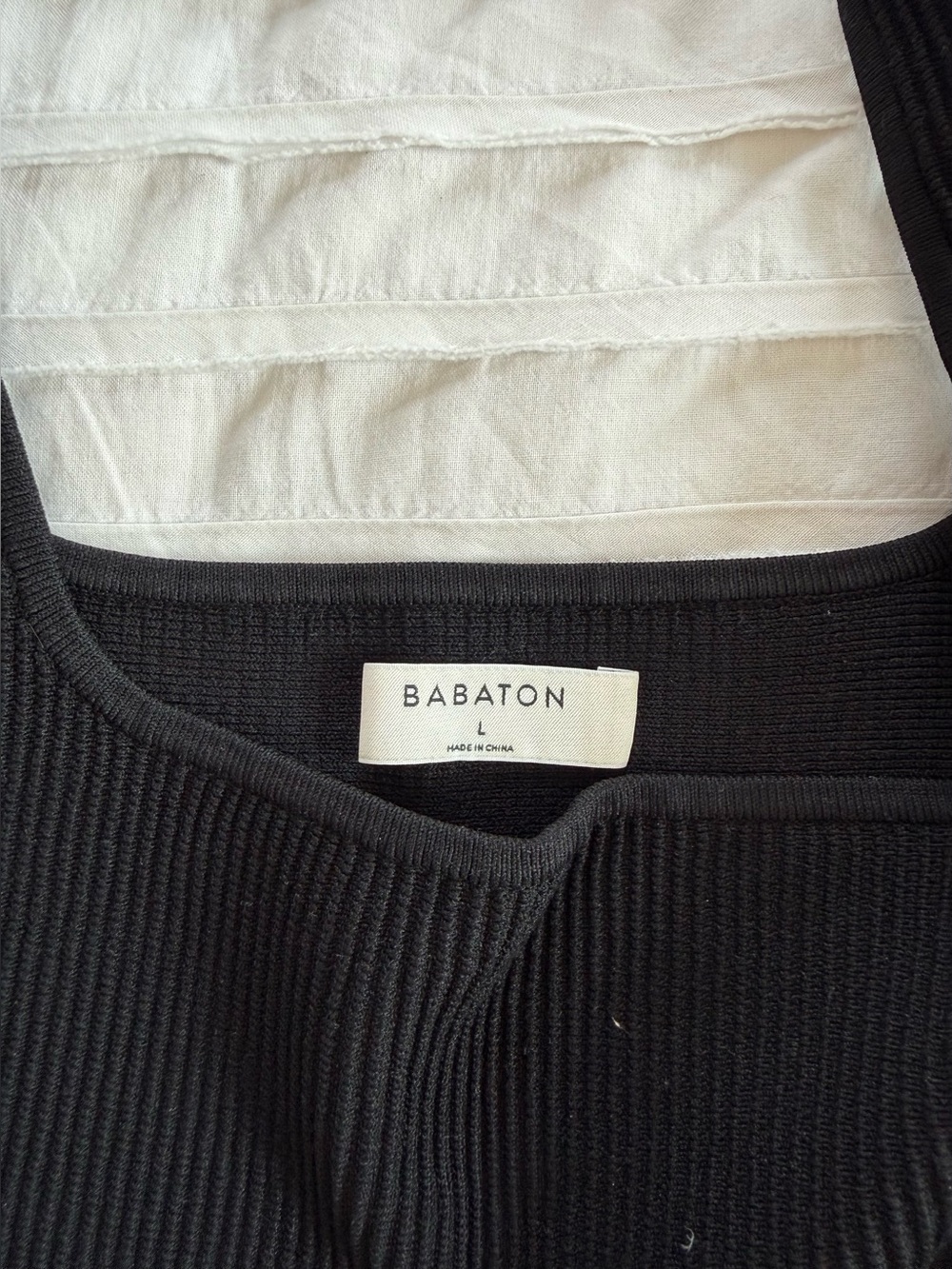 Aritzia Babaton Sculpt Knit Squareneck Cropped Tank in Black - Picture 3 of 5
